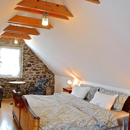 Kapolcs Cottage 考波尔奇